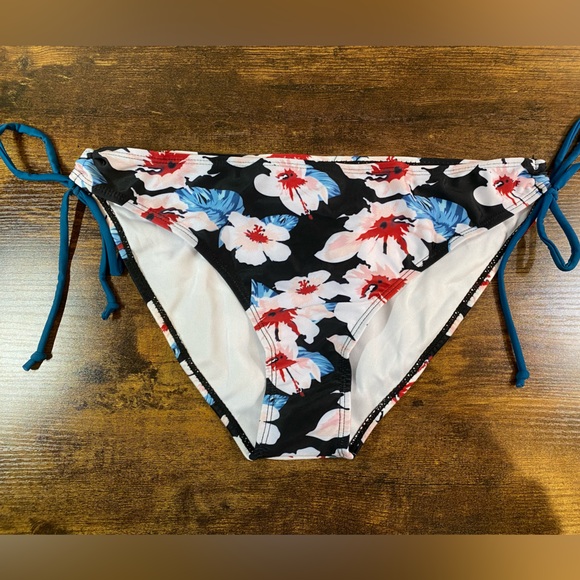 NEW Tankini Set - Picture 3 of 10